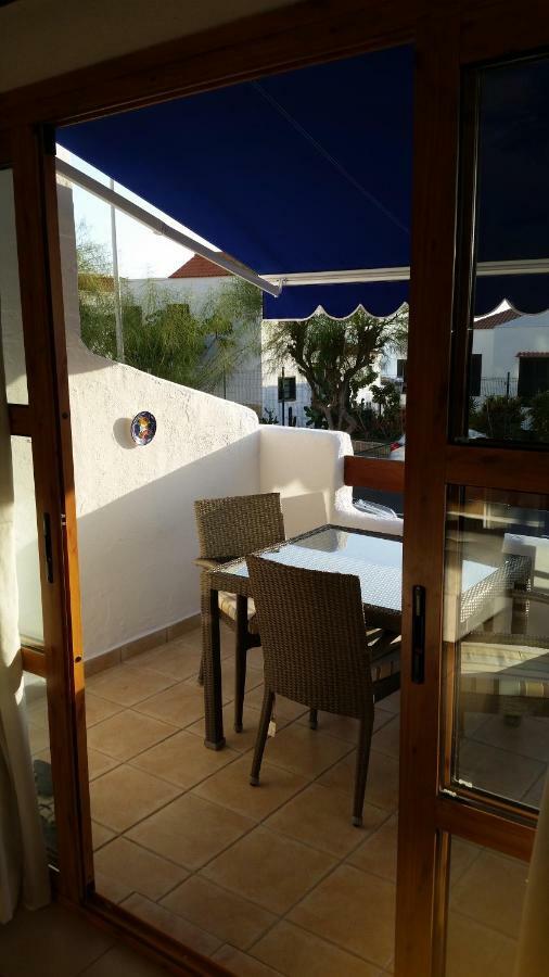 Lovely Studio Los Cristianos Heated Pool Santa Cruz de Tenerife Exterior photo