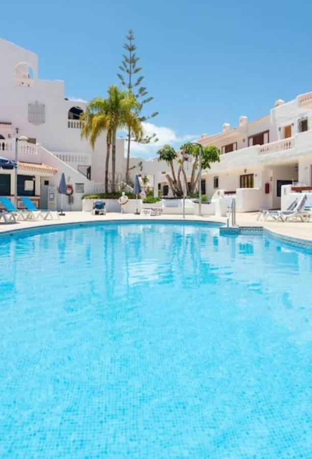 Lovely Studio Los Cristianos Heated Pool Santa Cruz de Tenerife Exterior photo